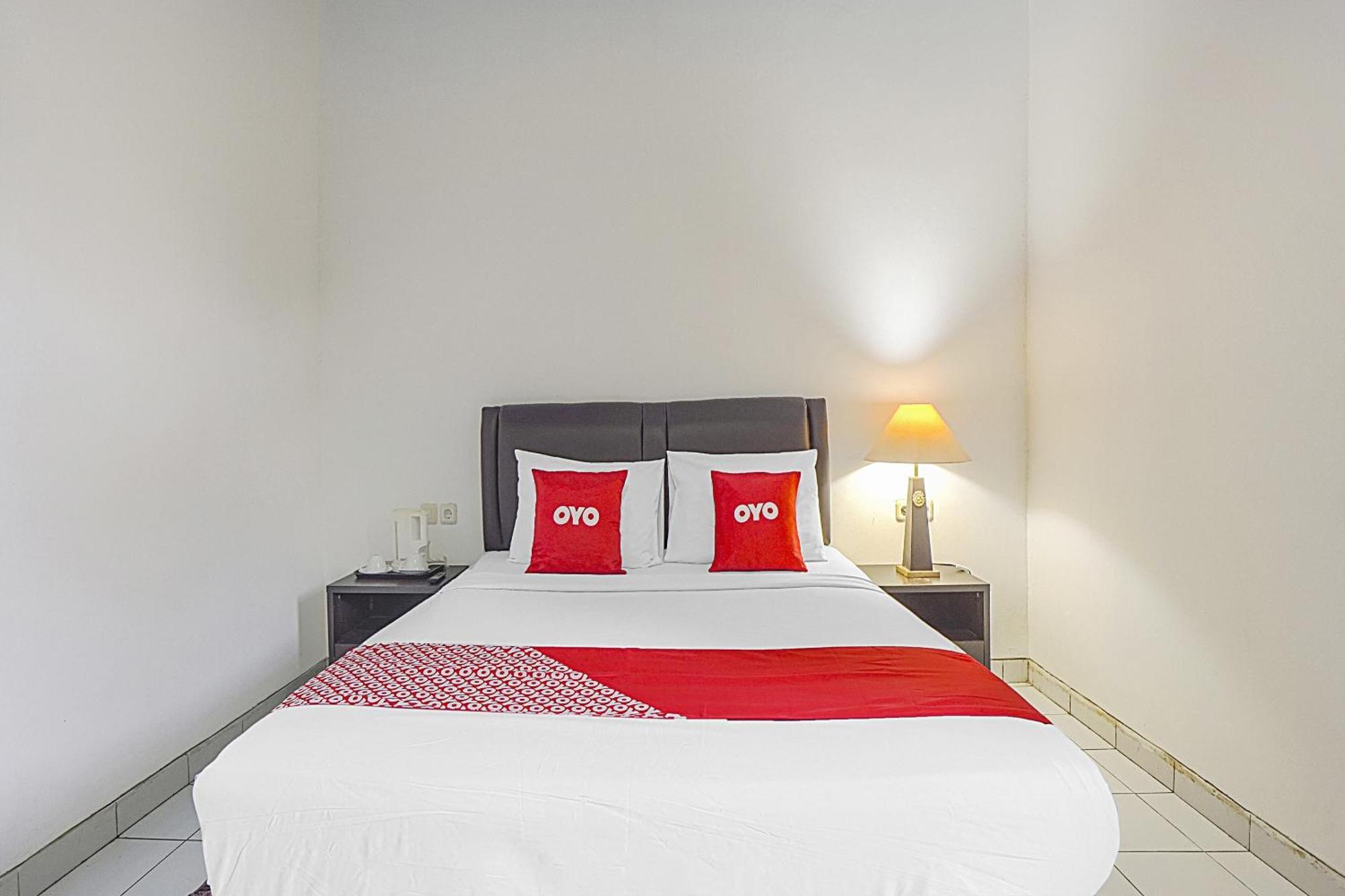 Oyo Life 90589 Palem Garden Hotel Tulungagung Exterior foto
