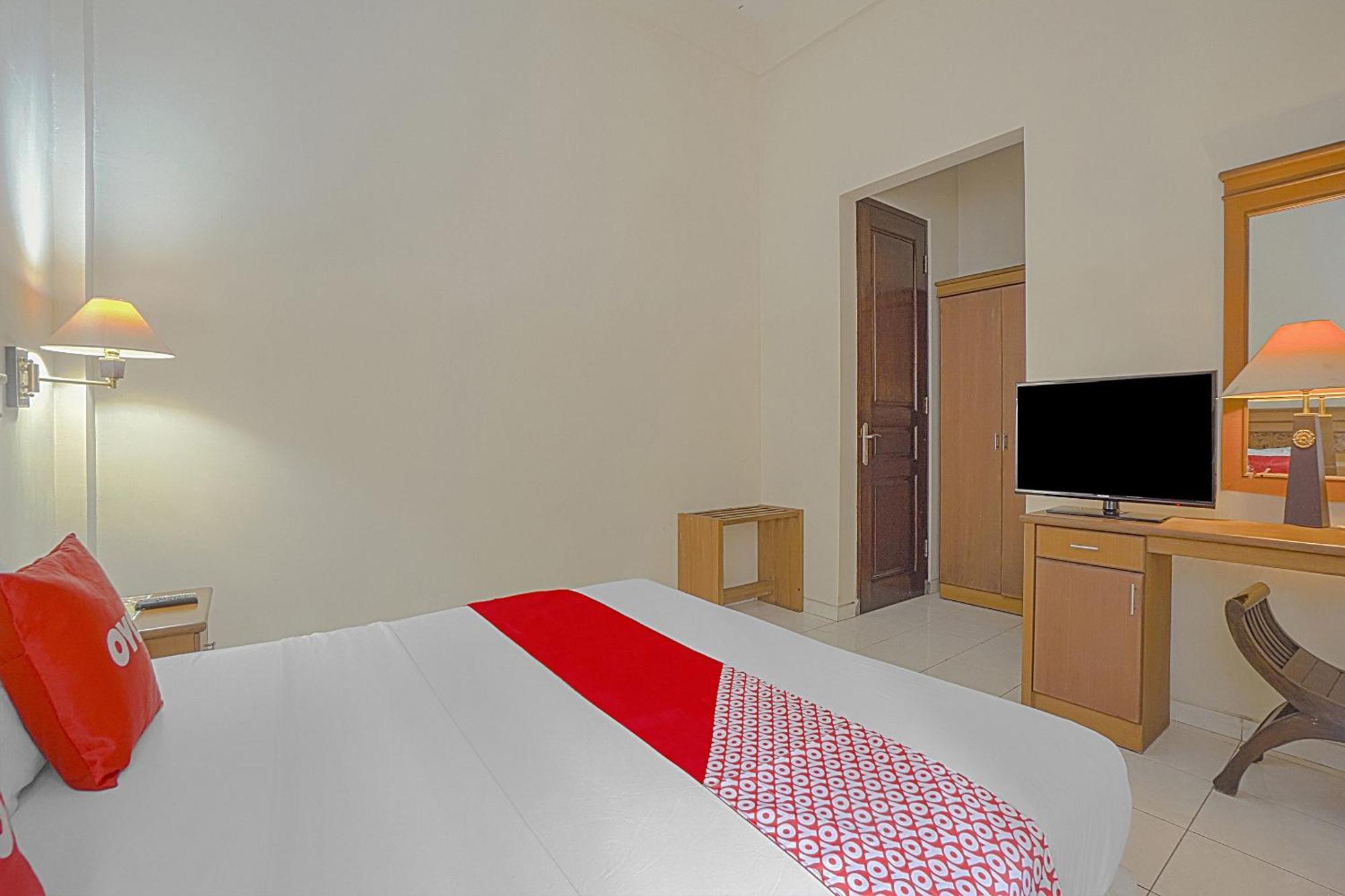 Oyo Life 90589 Palem Garden Hotel Tulungagung Exterior foto
