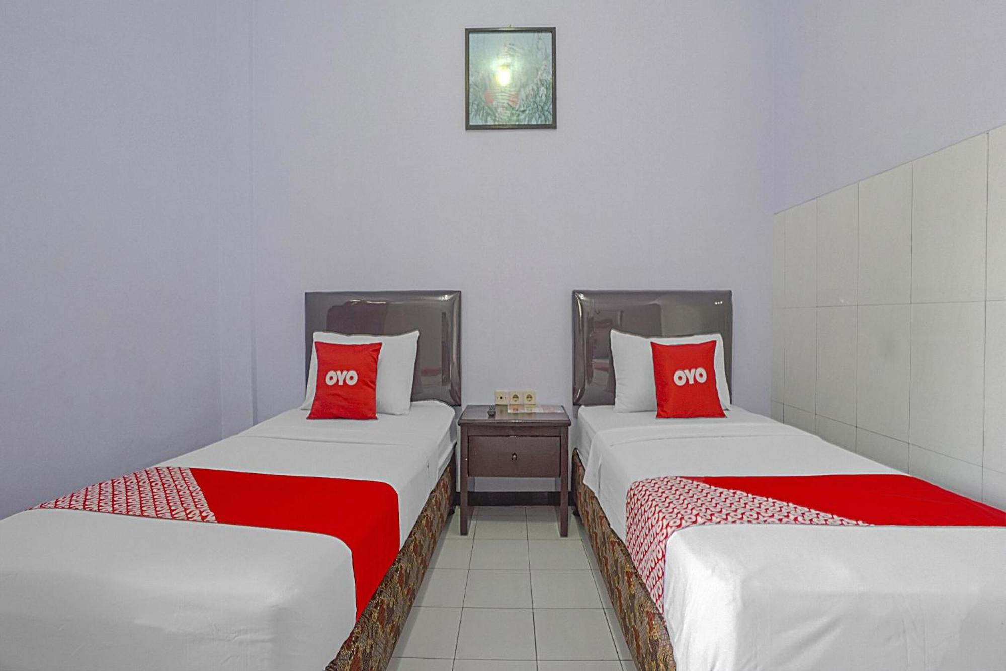 Oyo Life 90589 Palem Garden Hotel Tulungagung Exterior foto