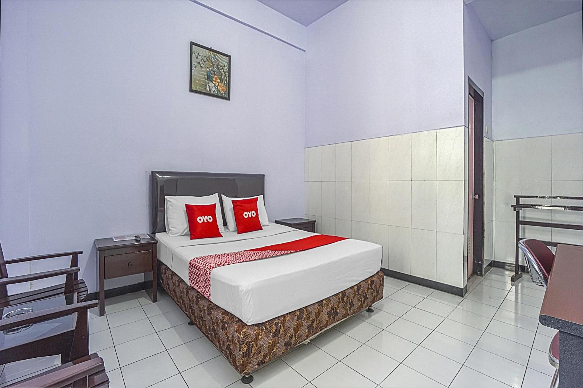 Oyo Life 90589 Palem Garden Hotel Tulungagung Exterior foto